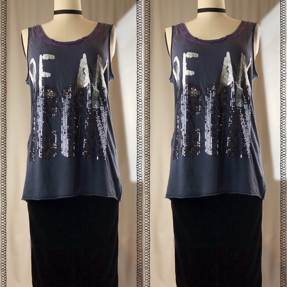 Authentic Icon Be an Icon tank Rebel Girl Large